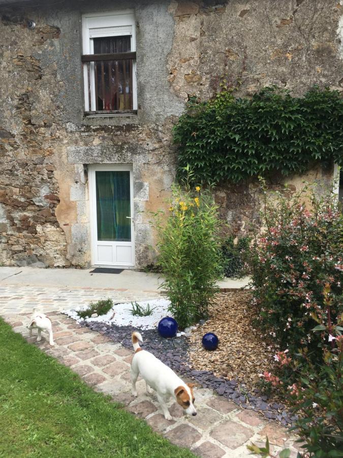 Ferme Gite Equestre En Charente 콩폴랑 외부 사진