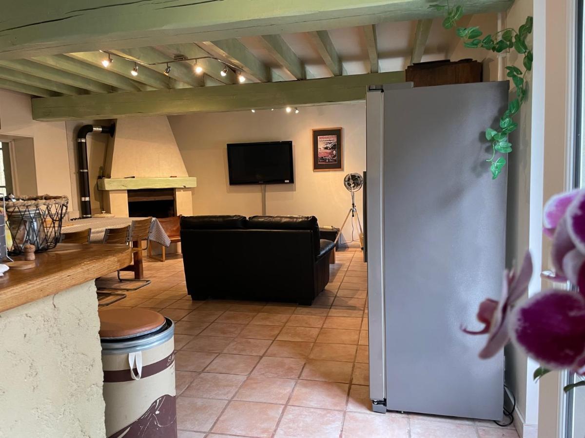 Ferme Gite Equestre En Charente 콩폴랑 외부 사진