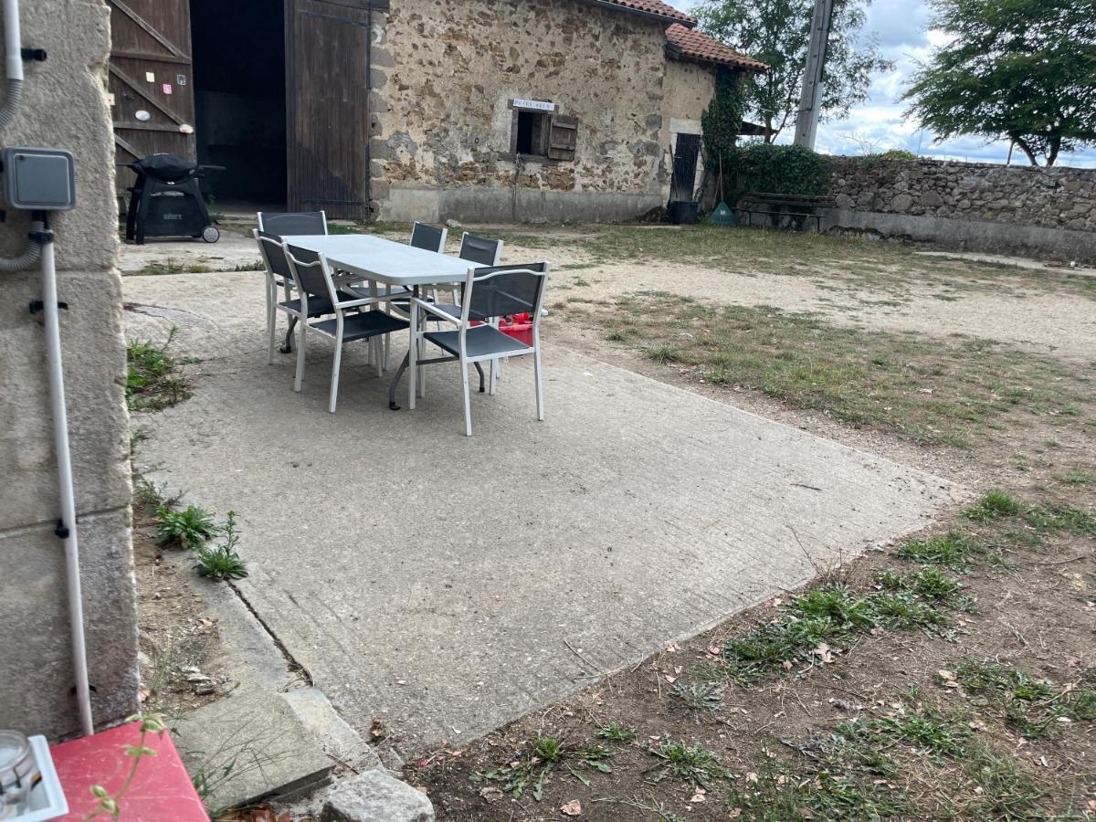 Ferme Gite Equestre En Charente 콩폴랑 외부 사진
